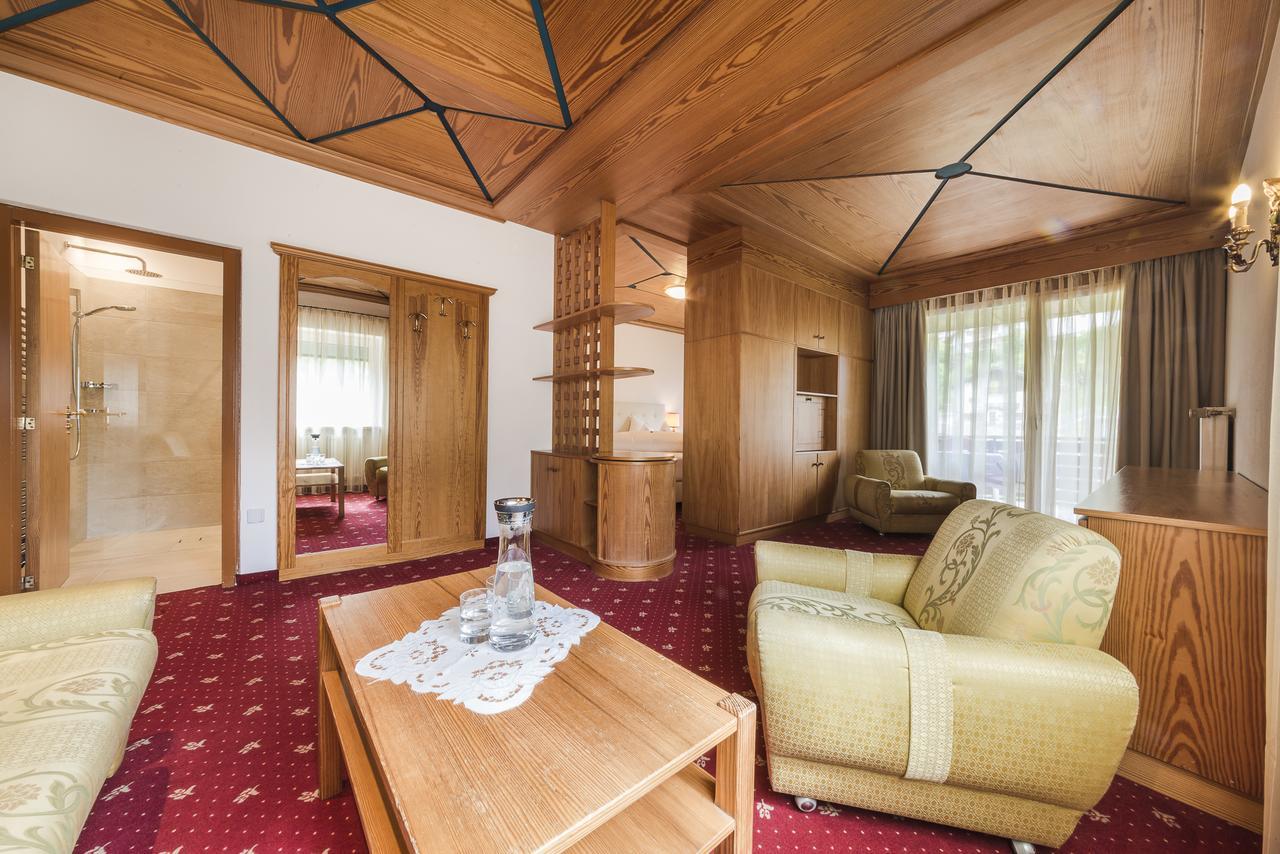 Hotel Theresia Сан-Леонардо-ин-Пассирия Экстерьер фото